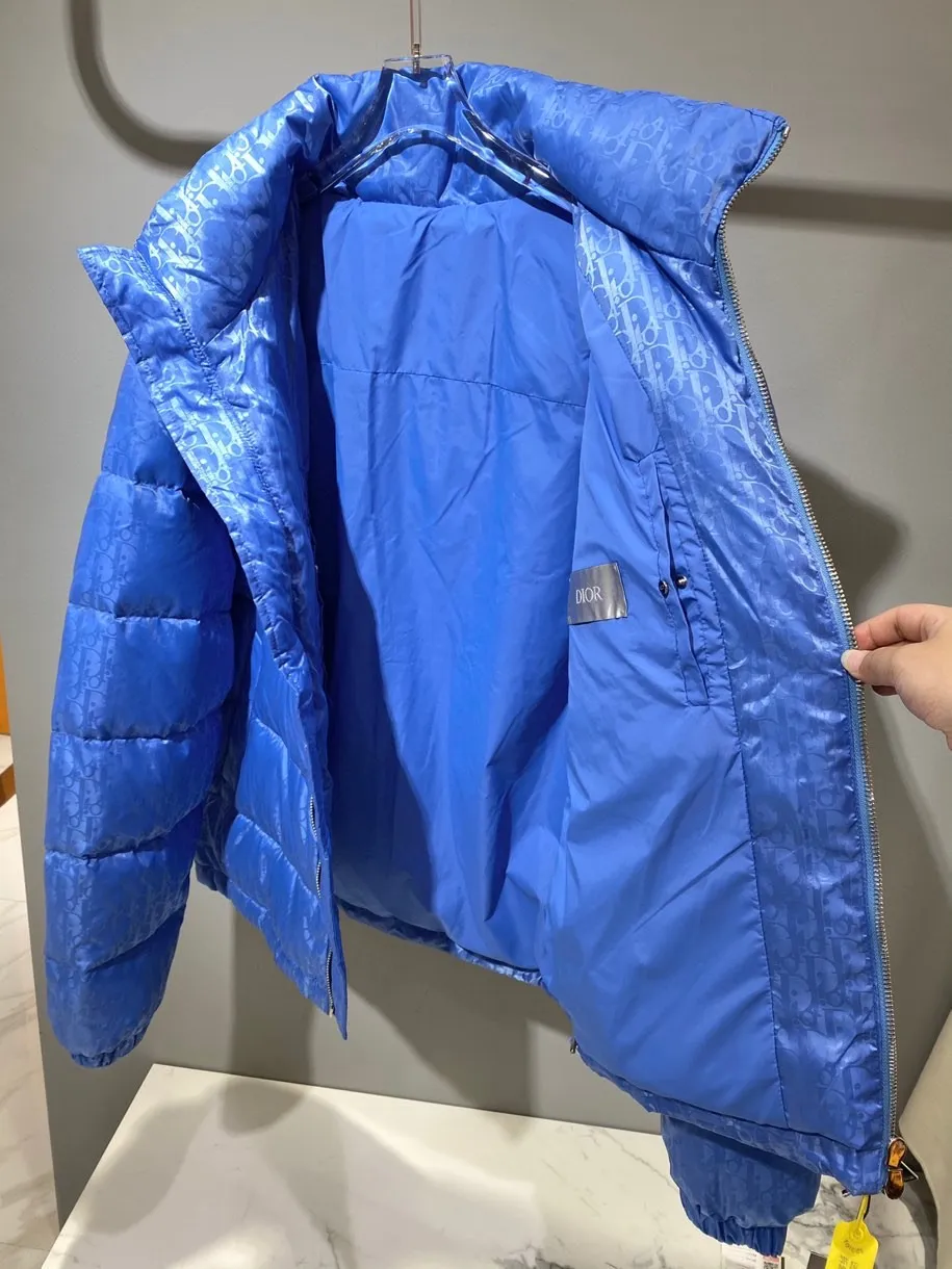 Dior ブルーダウンジャケット男女兼用ロゴプリント - 画像 (10)