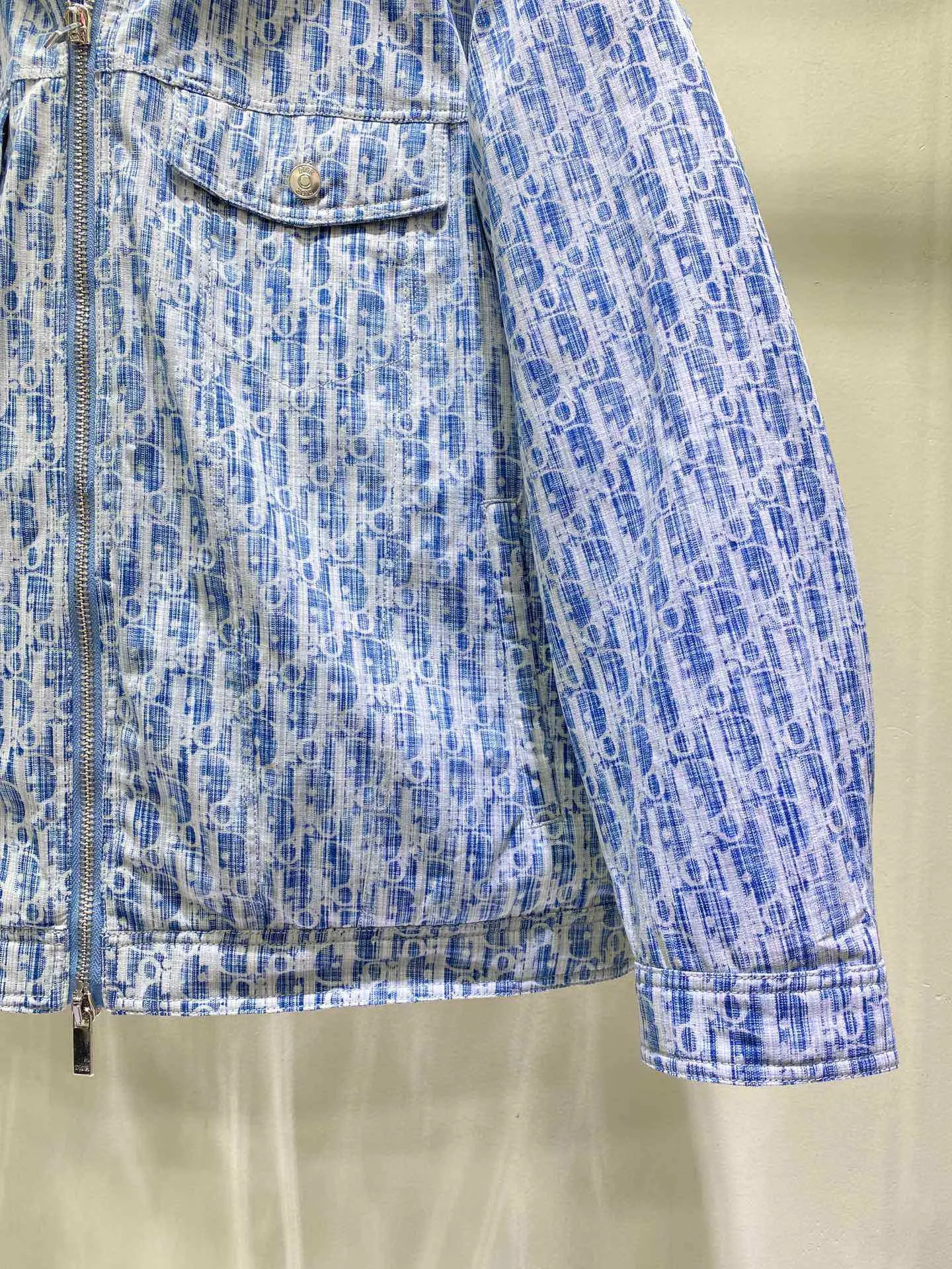 Christian Dior ブルー フーディーダウンジャケット - 画像 (10)