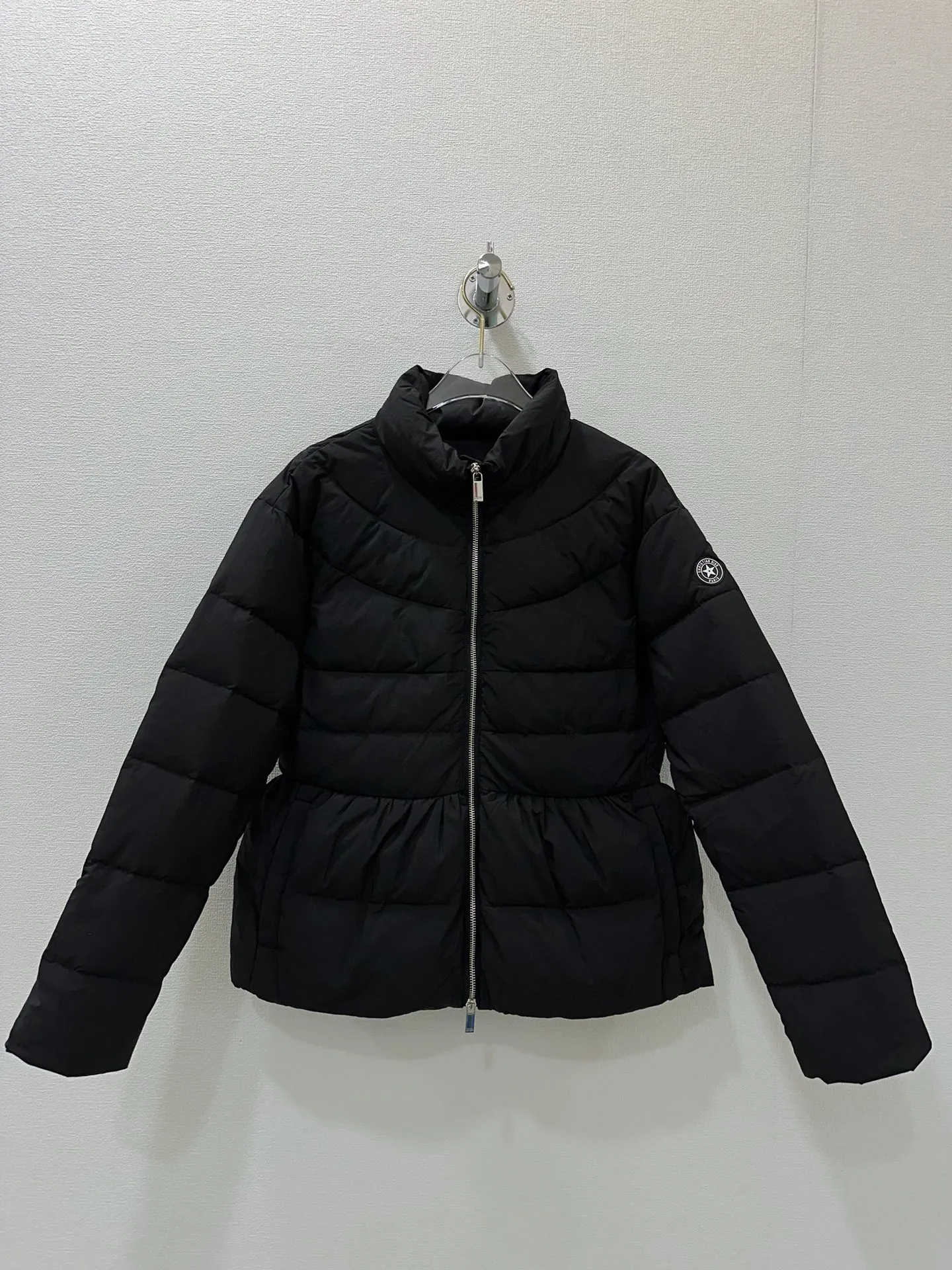 Christian Dior 黒 ウエストシェイプ ダウンジャケット