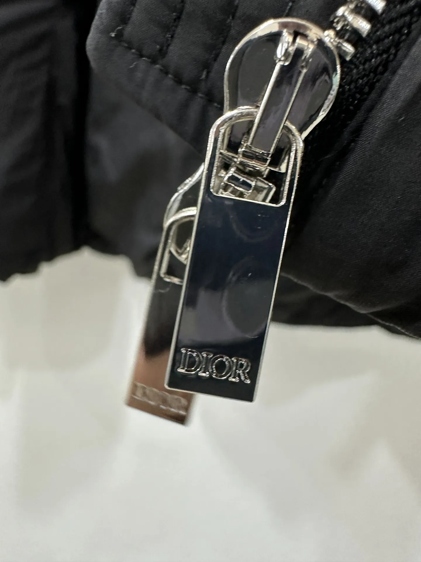 Christian Dior 黒 ウエストシェイプ ダウンジャケット - 画像 (9)