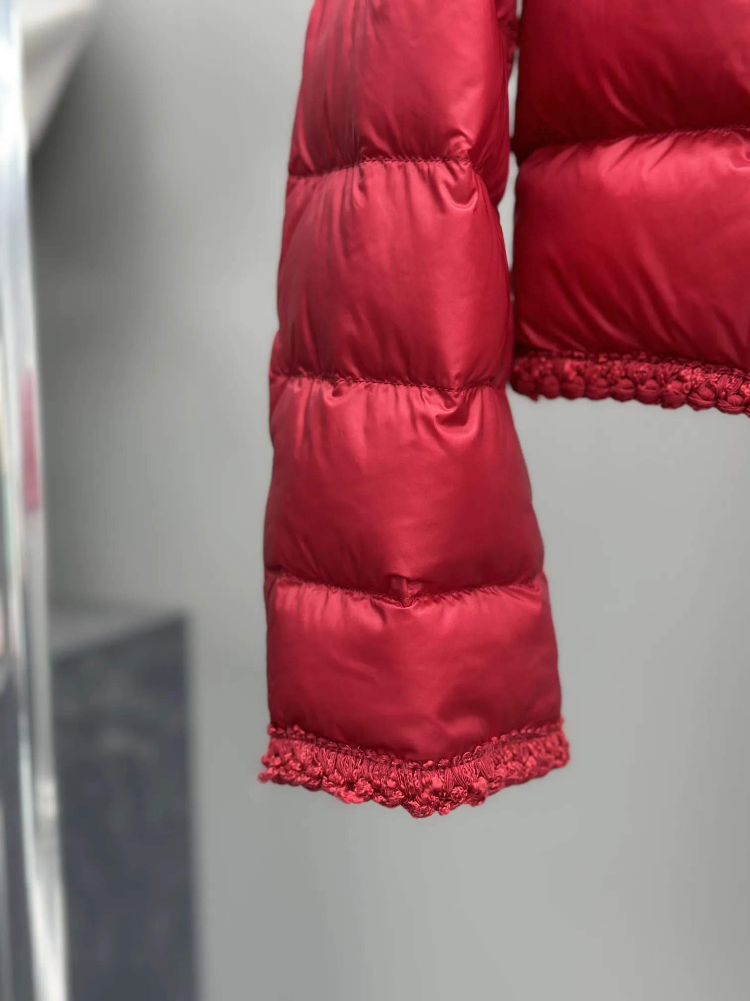 Moncler ARISTEO レディースダウンジャケット 赤 - 画像 (6)