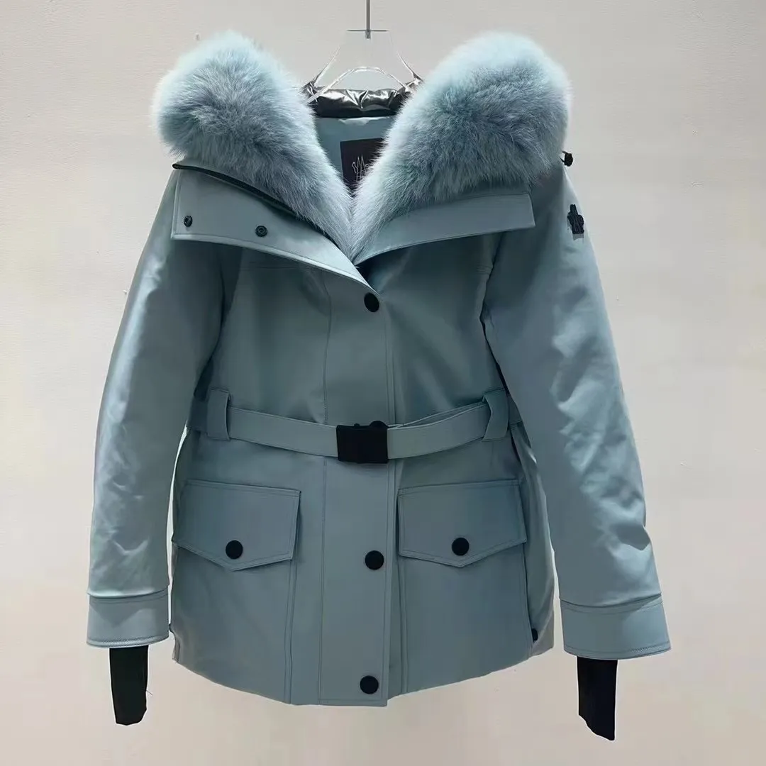 Moncler ダウンジャケット