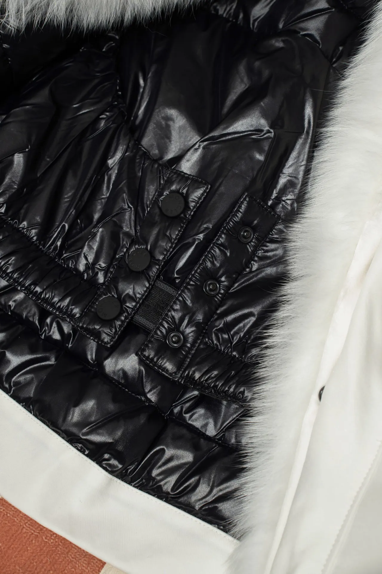 Moncler 白 狐の毛糸ダウン重工業スキーウェア - 画像 (10)