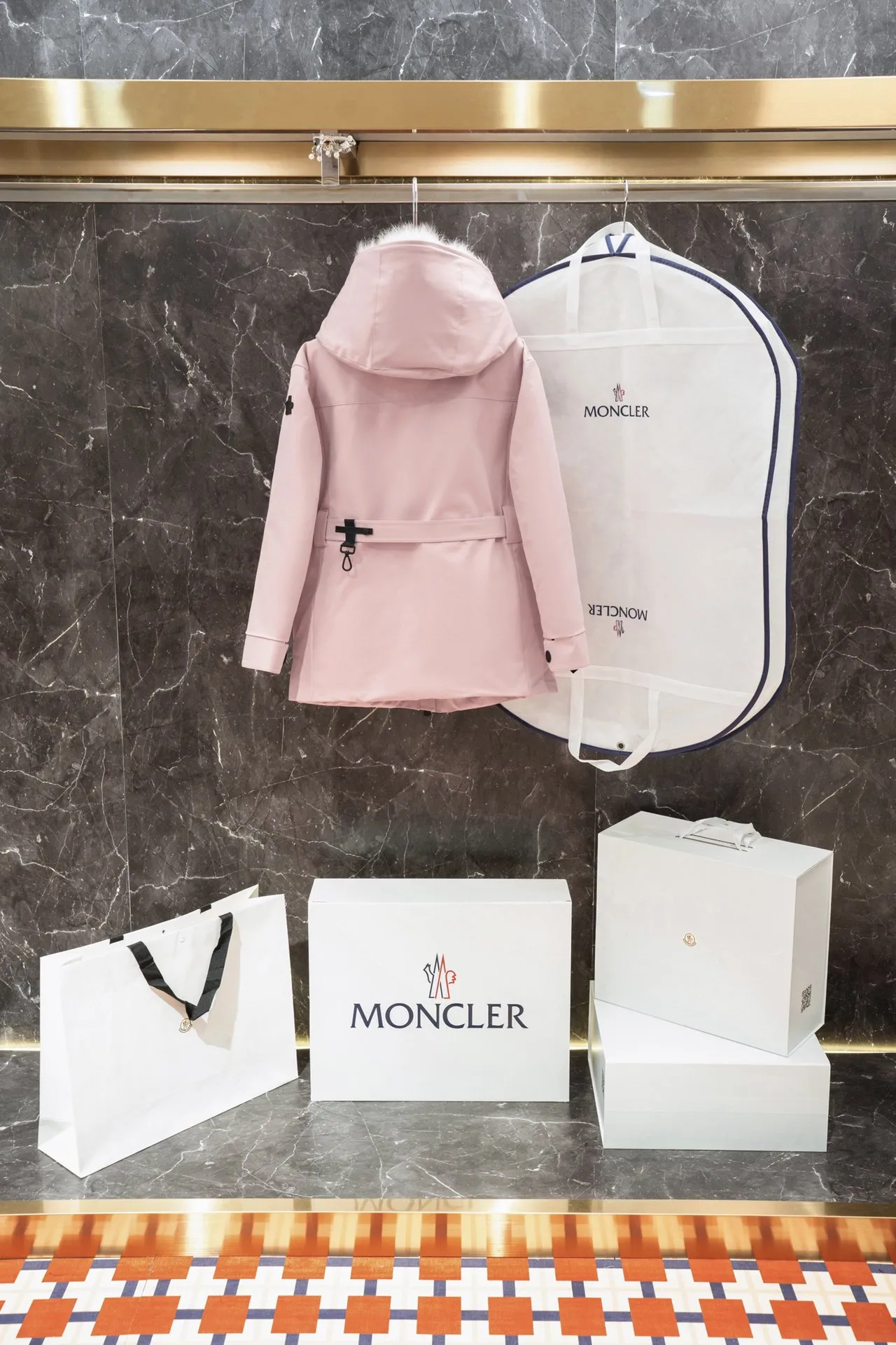Moncler ピンク狐の毛糸ダウン重工業スキーウェア - 画像 (5)