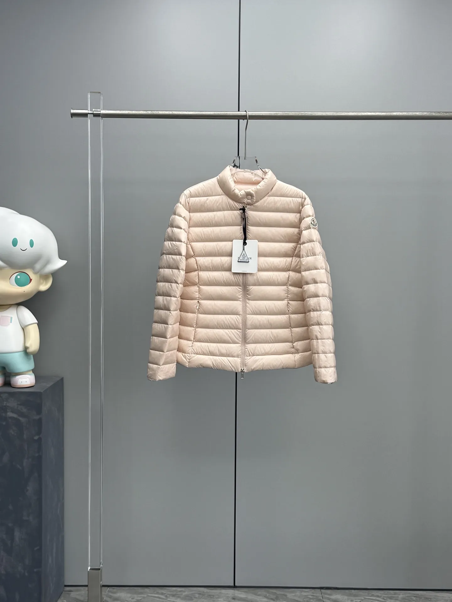 Moncler ダウンジャケット