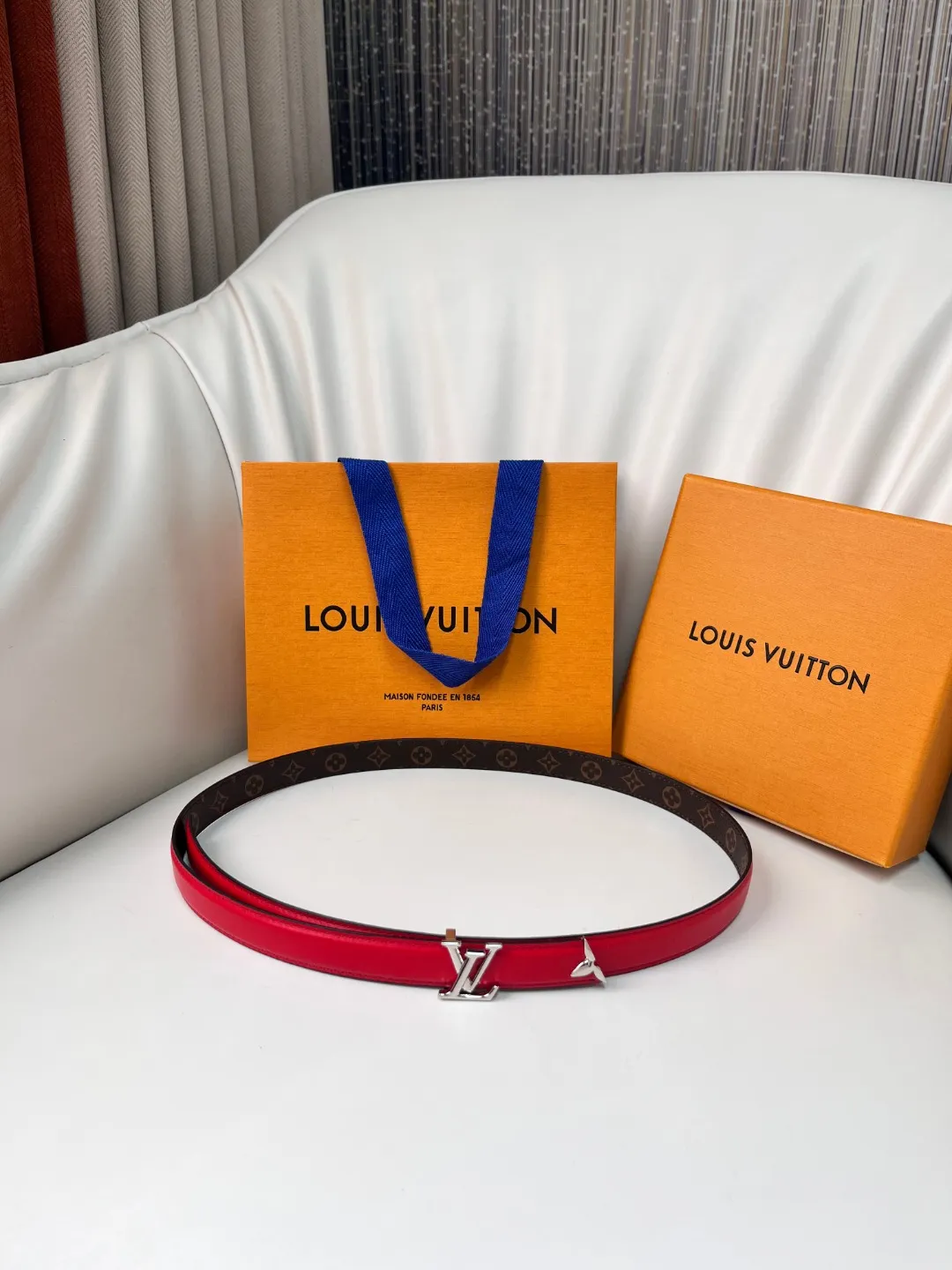 Louis Vuitton レッドベルト キャンバス&レザー