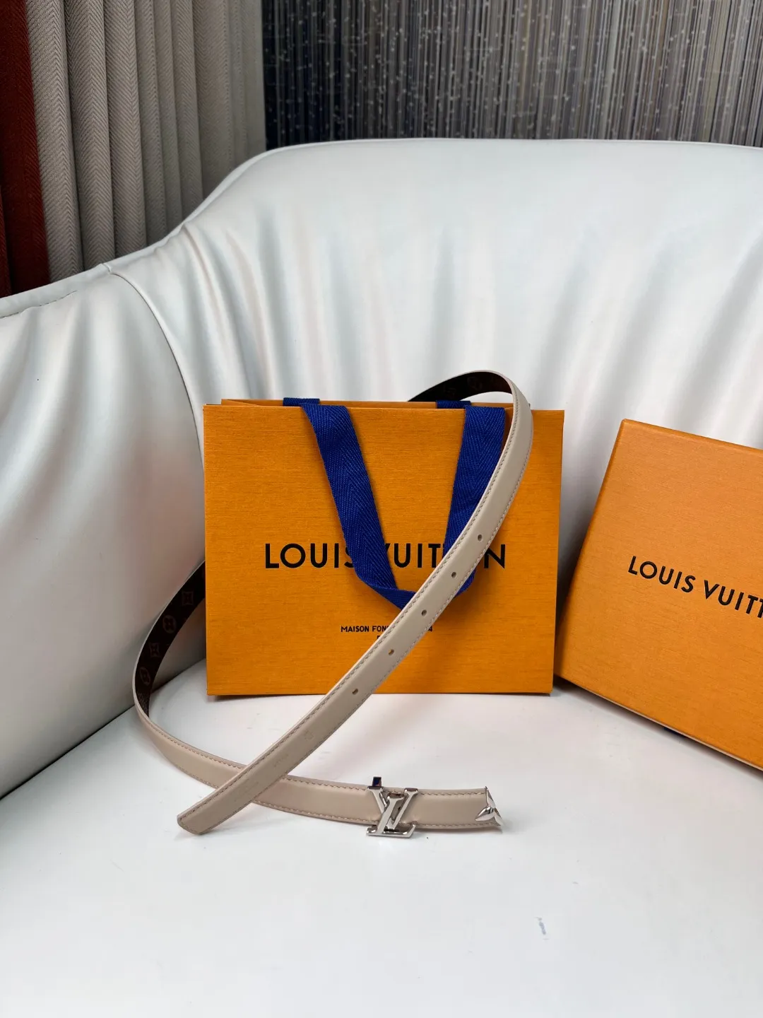 Louis Vuitton ベージュ レディースベルト - 画像 (8)