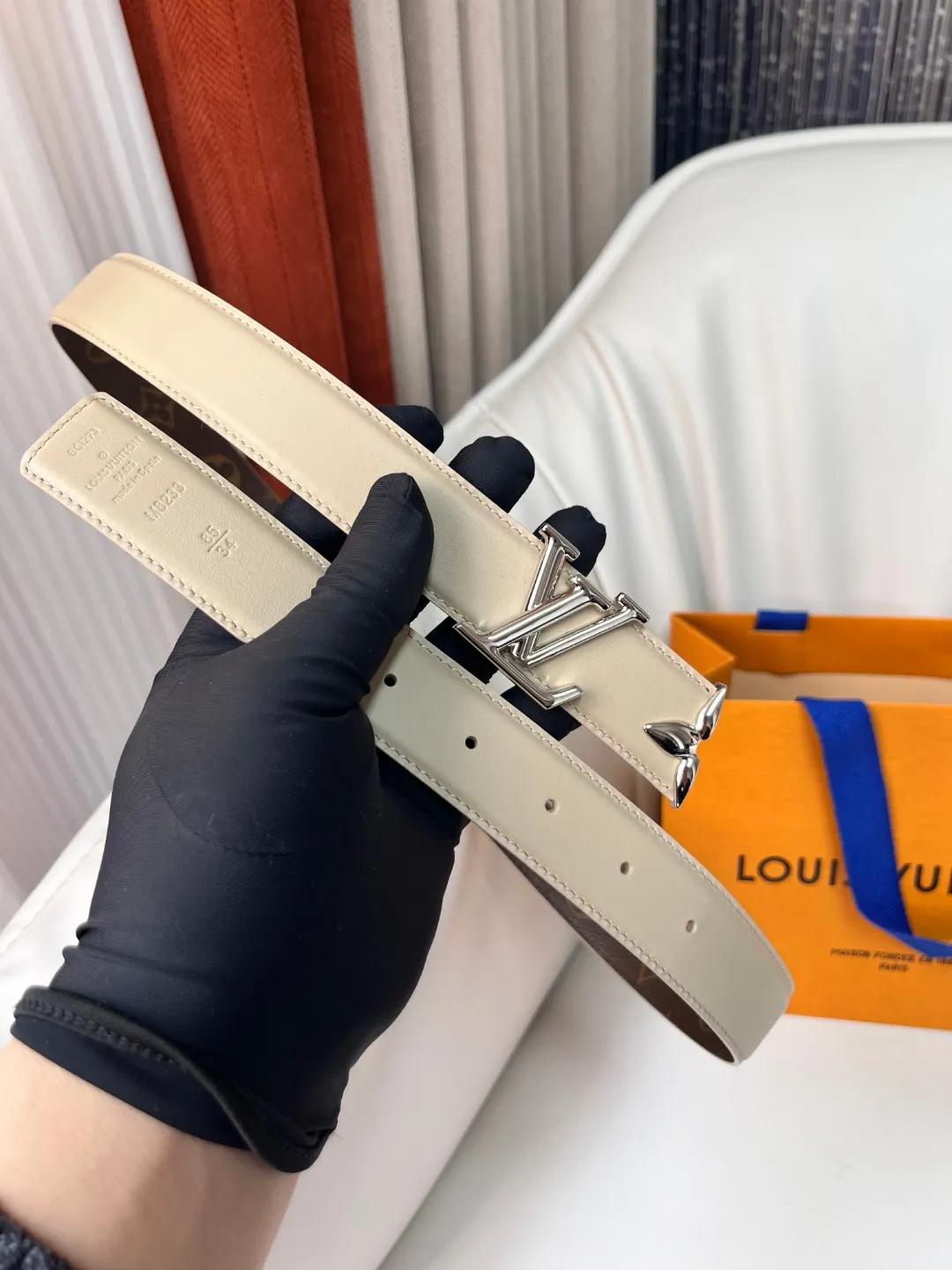 Louis Vuitton ベージュ レディースベルト - 画像 (5)