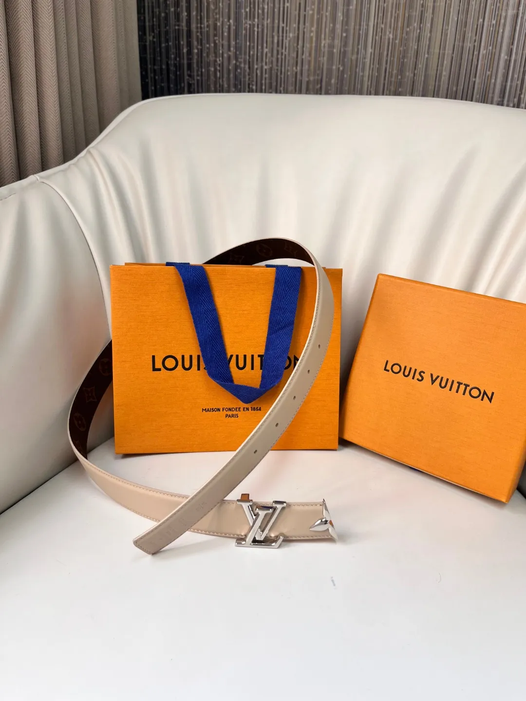 Louis Vuitton ベージュ レディースベルト - 画像 (8)