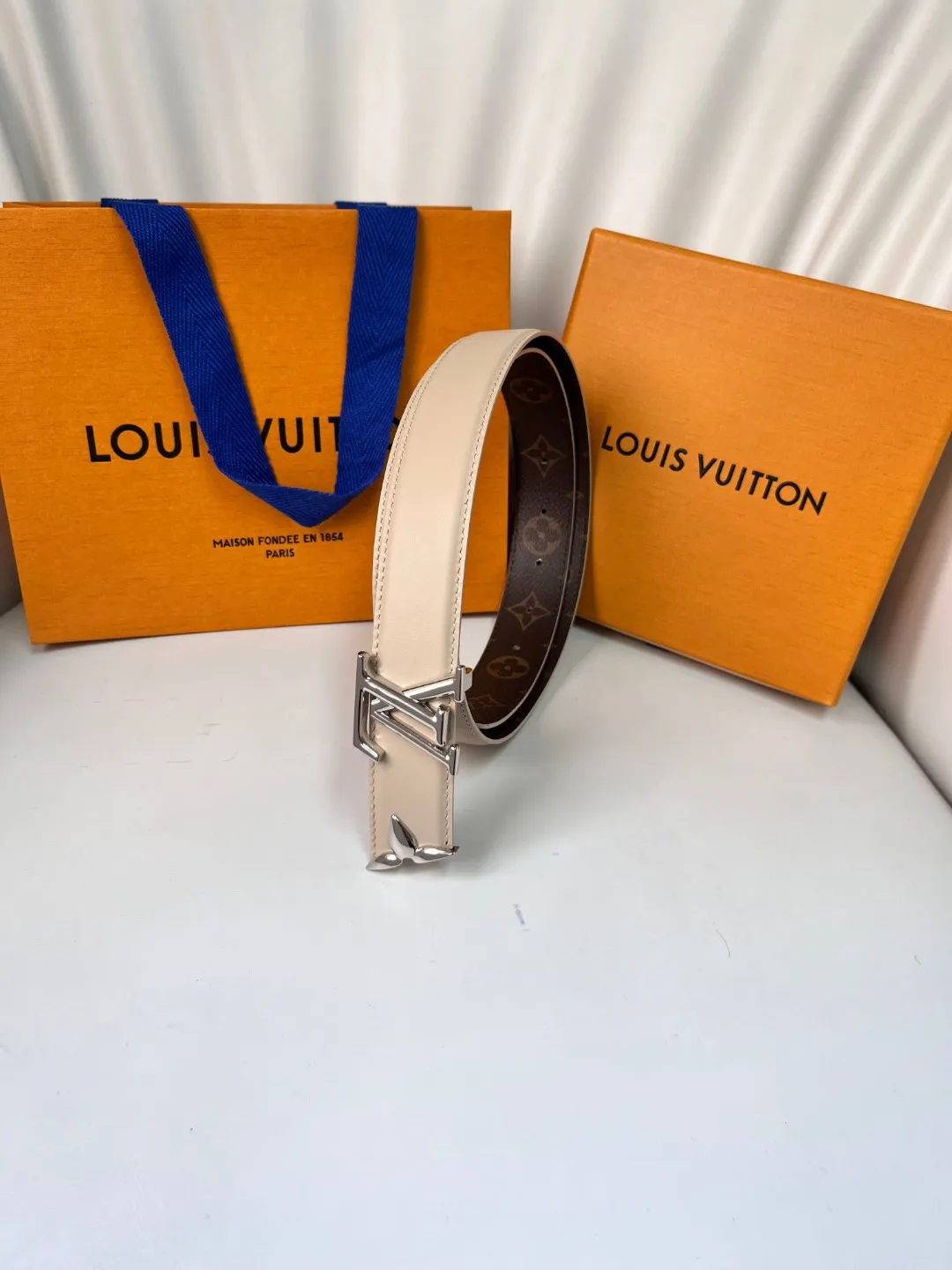 Louis Vuitton ベージュ レディースベルト - 画像 (10)