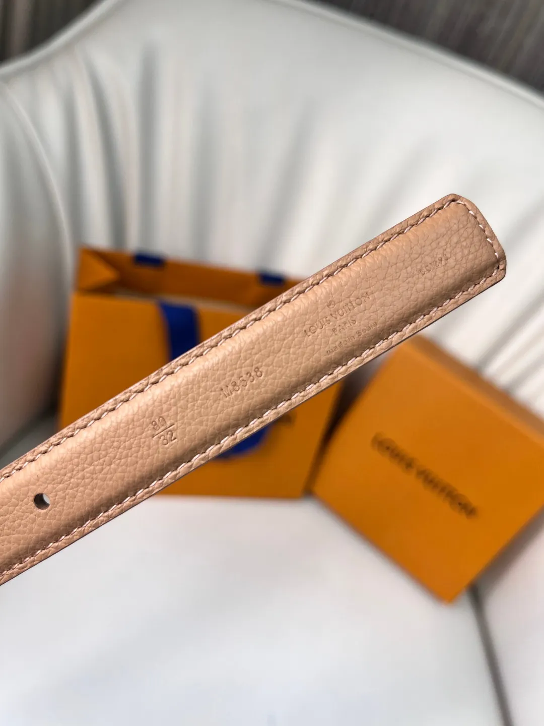 Louis Vuitton キャメルレザーベルト - 画像 (7)