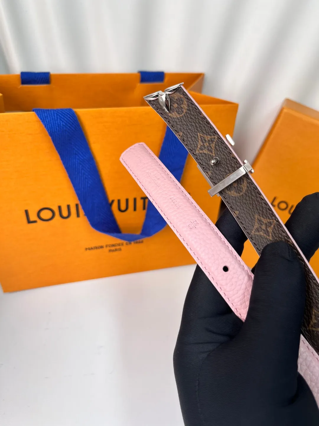 Louis Vuitton ピンク レディースベルト - 画像 (6)