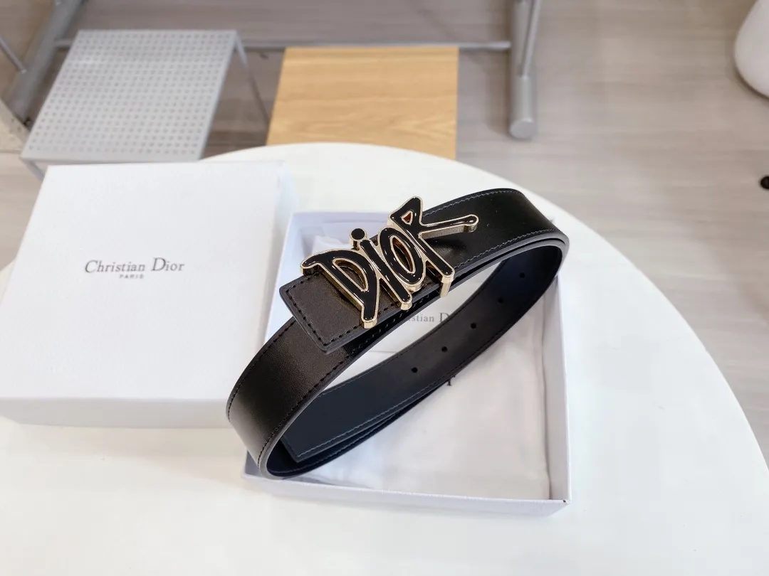 Christian Dior ブラックゴールドベルト - 画像 (4)