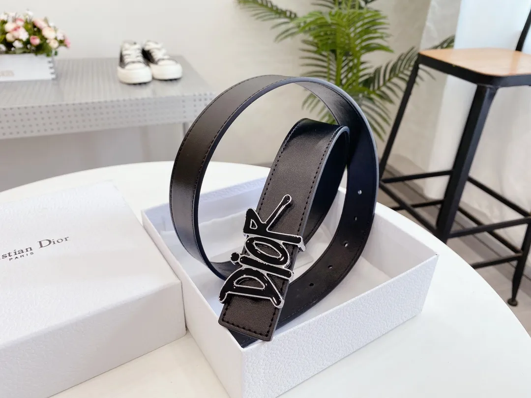 Christian Dior ブラックゴールドベルト - 画像 (7)