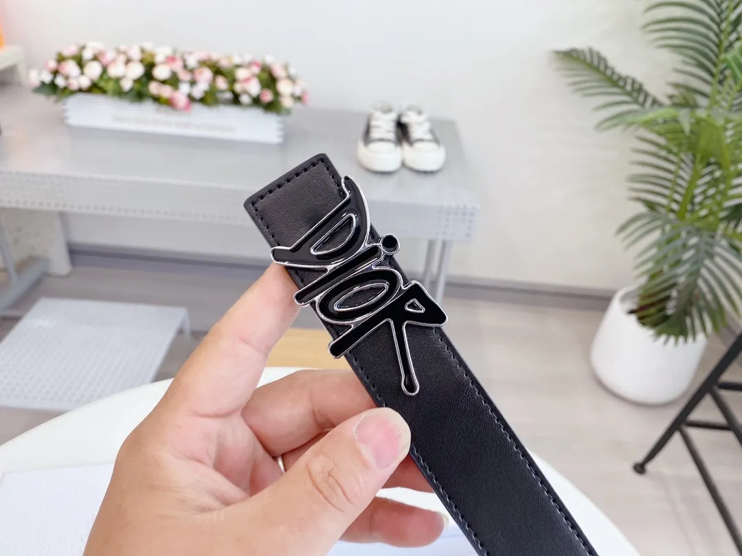 Christian Dior ブラックゴールドベルト - 画像 (10)