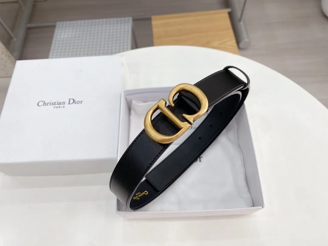 Christian Dior ブラックベルト ゴールドバックル - 画像 (4)