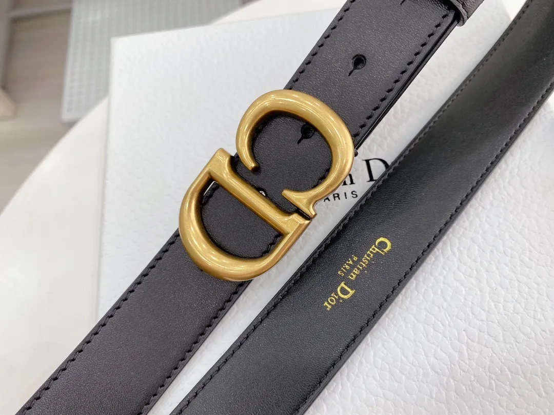 Christian Dior ブラックベルト ゴールドバックル - 画像 (7)