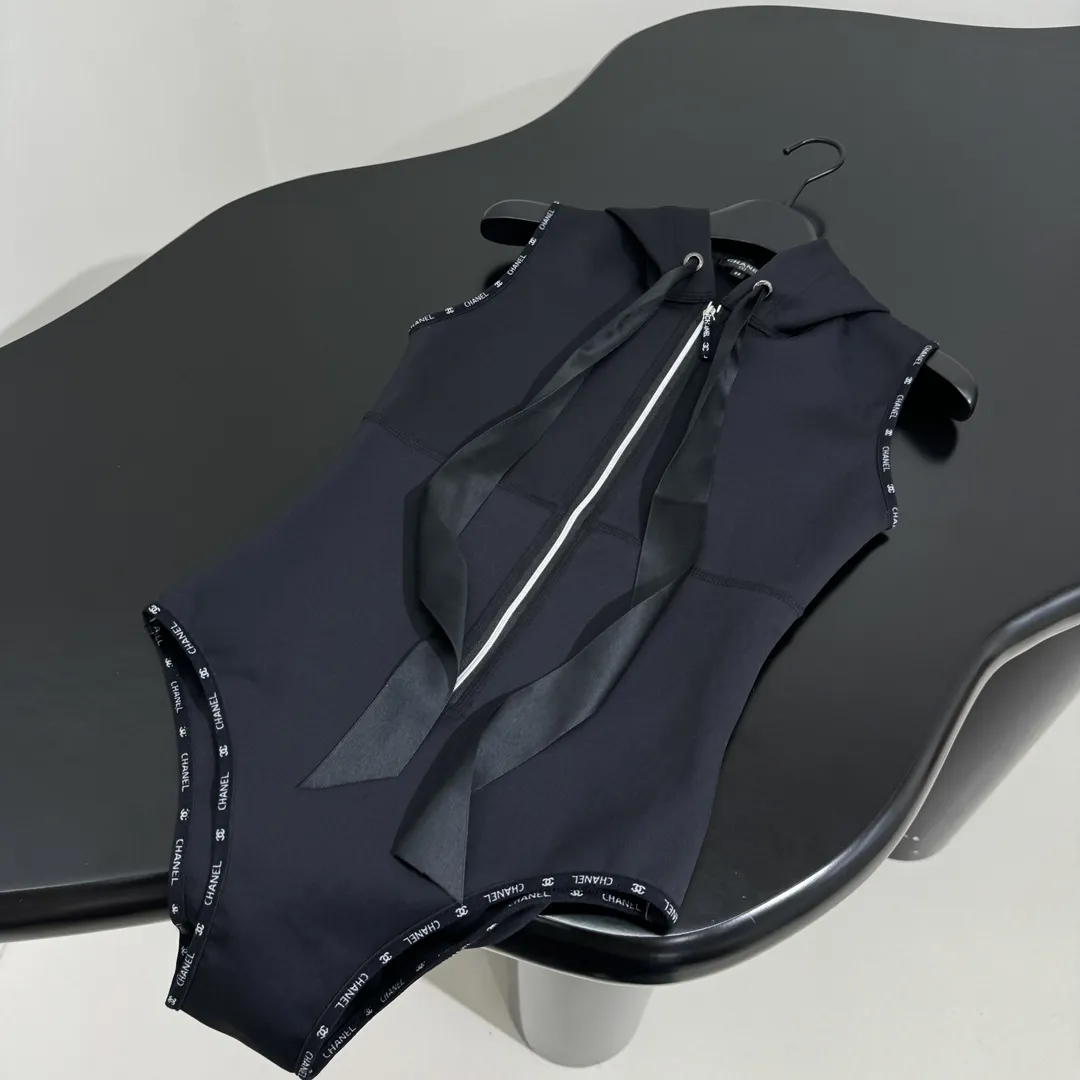 CHANEL 水着 - 画像 (8)