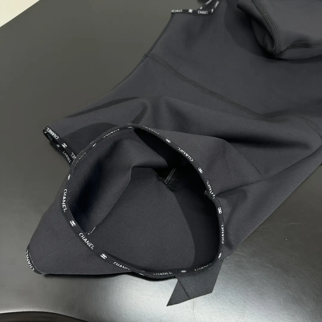 CHANEL 水着 - 画像 (10)