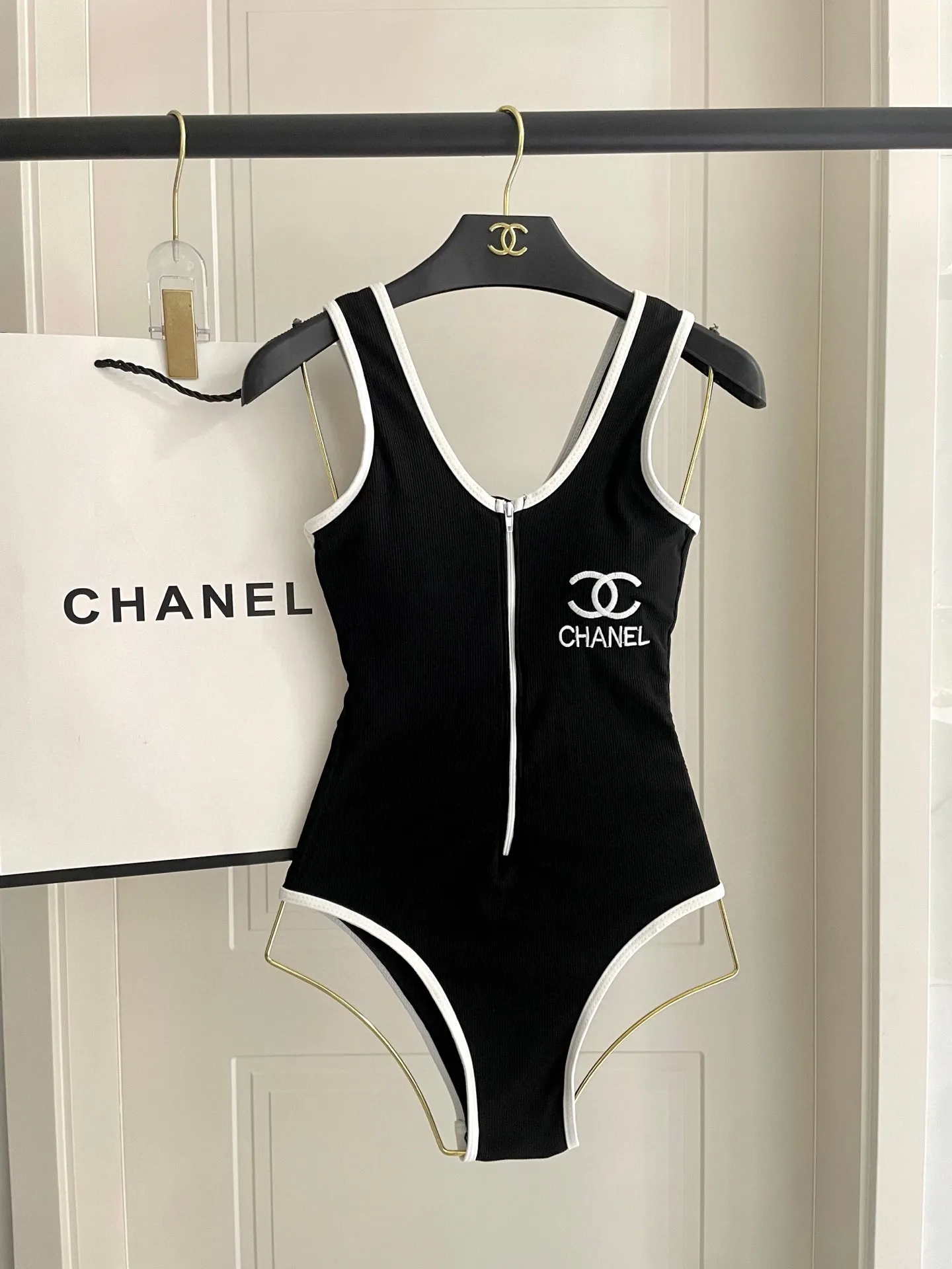 CHANEL ヴィンテージ黒ワンピース水着
