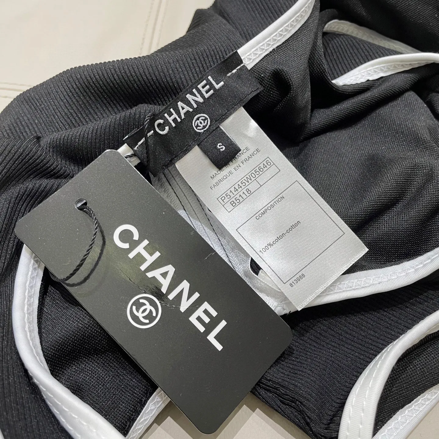 CHANEL ヴィンテージ黒ワンピース水着 - 画像 (9)