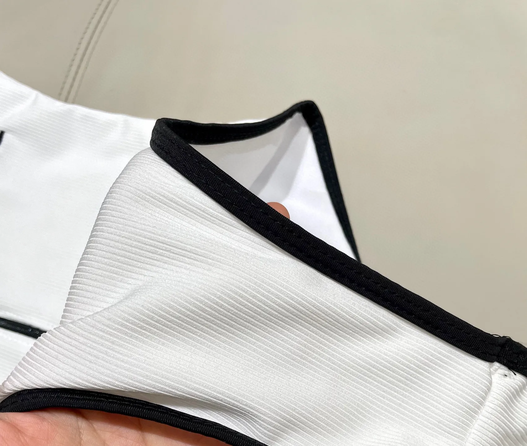 CHANEL ヴィンテージ ワンピース水着 ホワイト - 画像 (11)