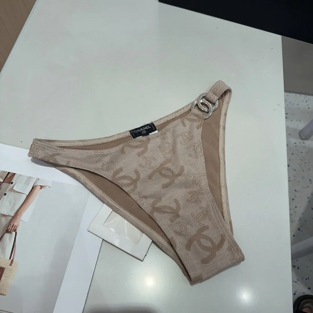 CHANELビキニベージュハーフィネス - 画像 (7)