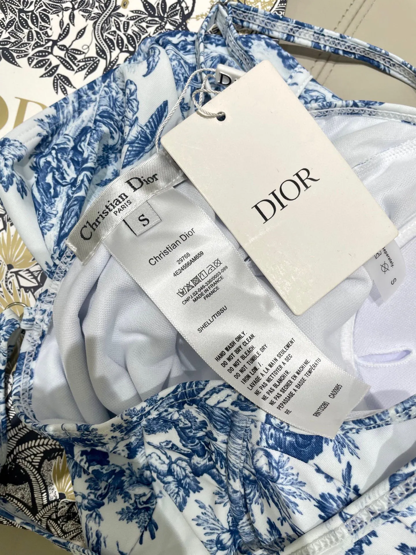 Christian Dior ブルー花柄2ピース水着 - 画像 (13)