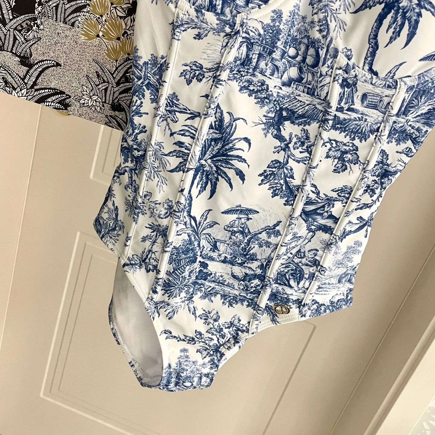 Christian Dior ブルー花柄2ピース水着 - 画像 (7)