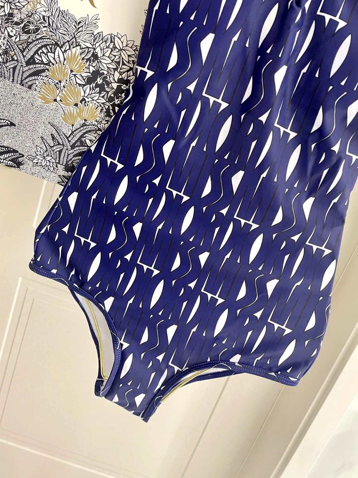 Christian Dior ネイビー柄ワンピース水着 - 画像 (3)