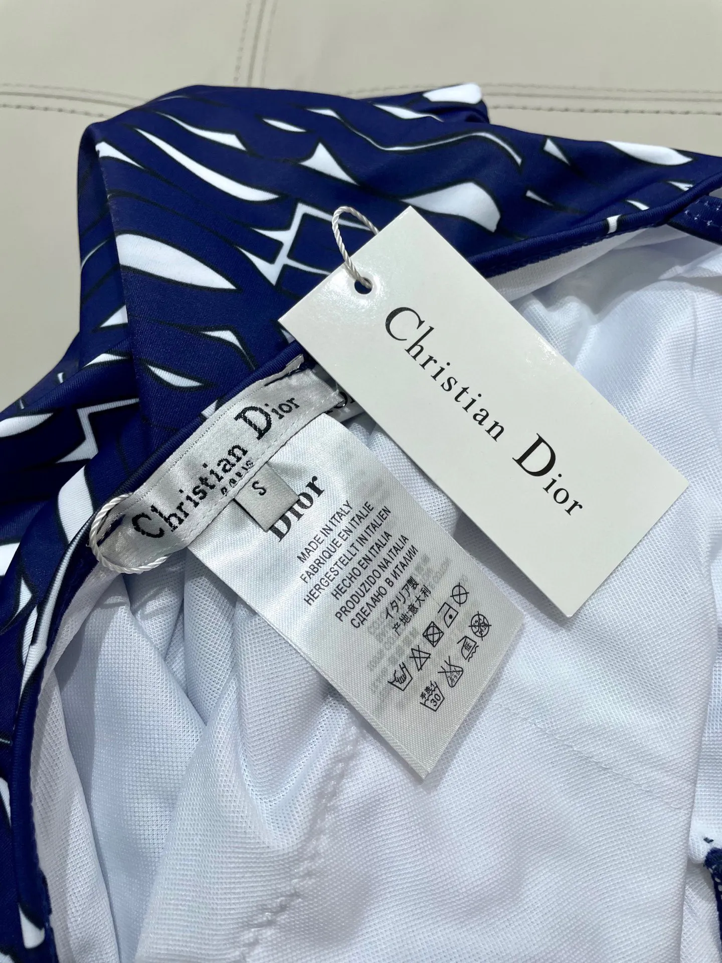 Christian Dior ネイビー柄ワンピース水着 - 画像 (10)