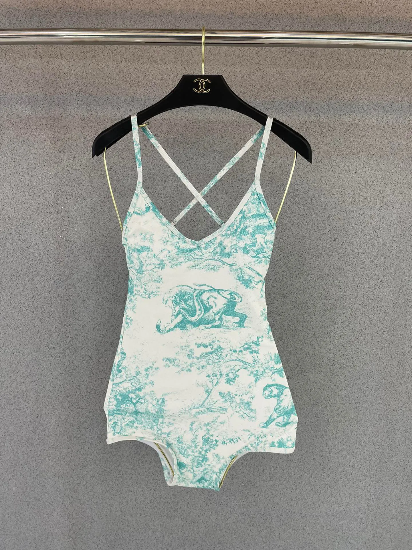 Christian Dior 水色動物柄ワンピース水着