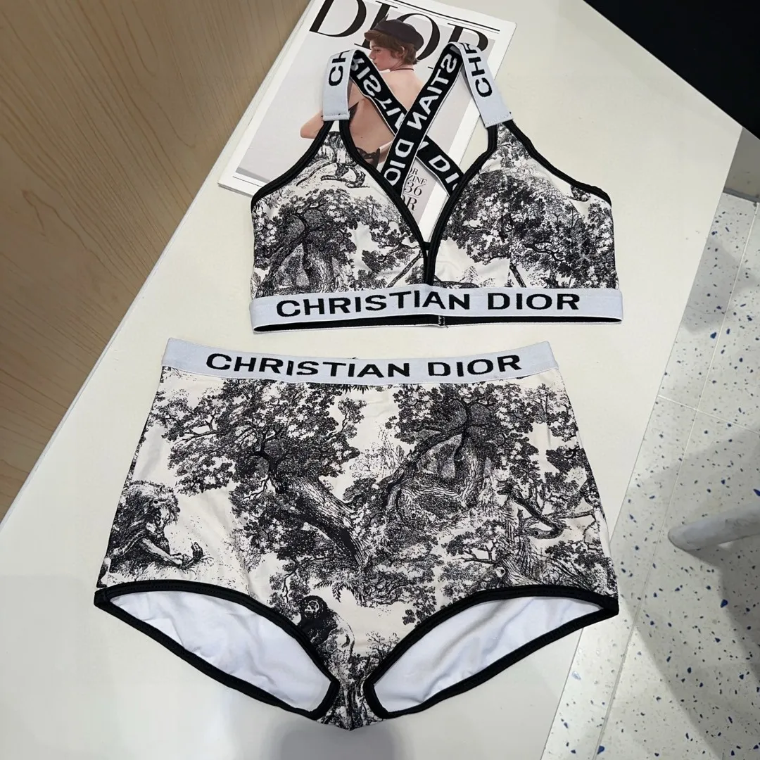 CHRISTIAN DIOR 黒白プリントビキニセット