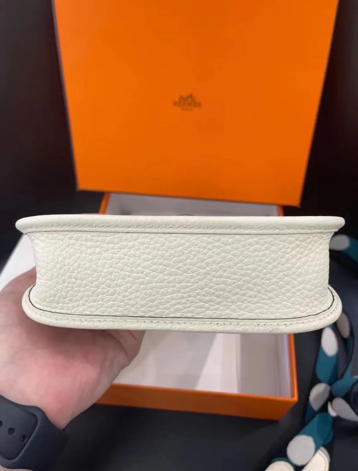 エルメス ナタクリーム Mini Evelyne ドット編みバンド - 画像 (4)