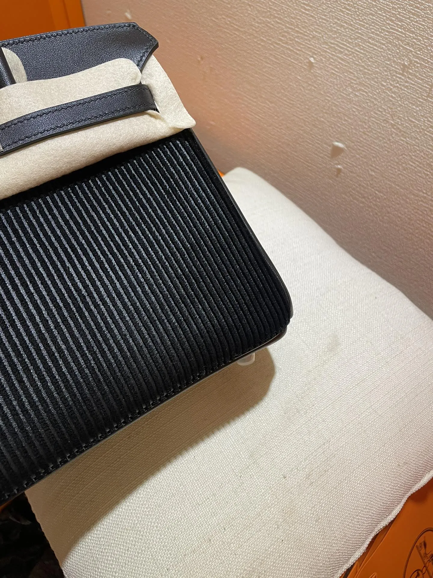 HERMÈS新作コーデュロイパッチワークBirkin25黒 - 画像 (4)