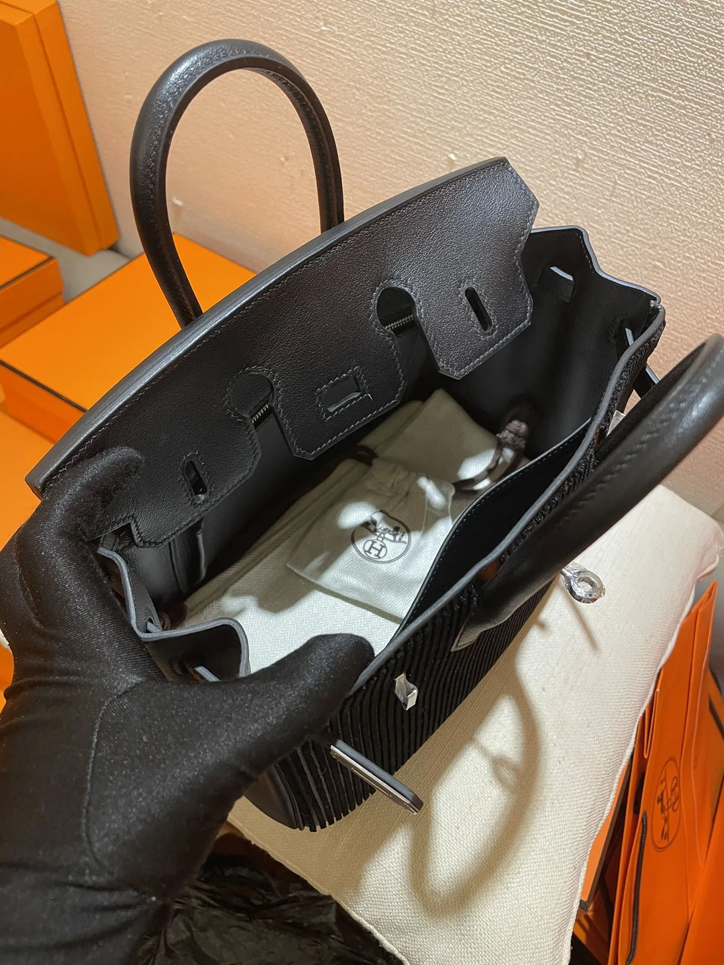 HERMÈS新作コーデュロイパッチワークBirkin25黒 - 画像 (9)