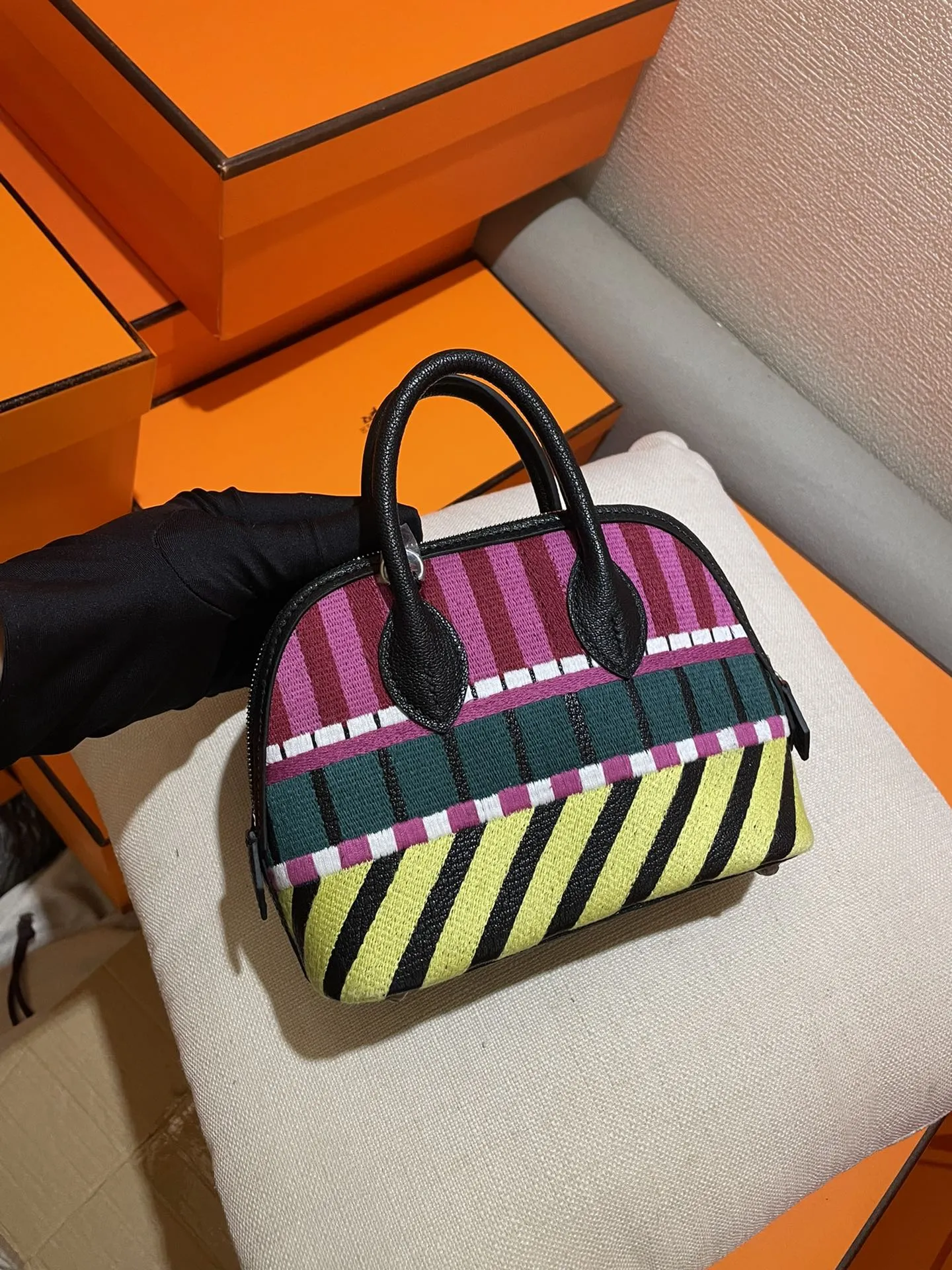 Hermès Limited-Boldie 18cm カラフル刺繍ミニバッグ