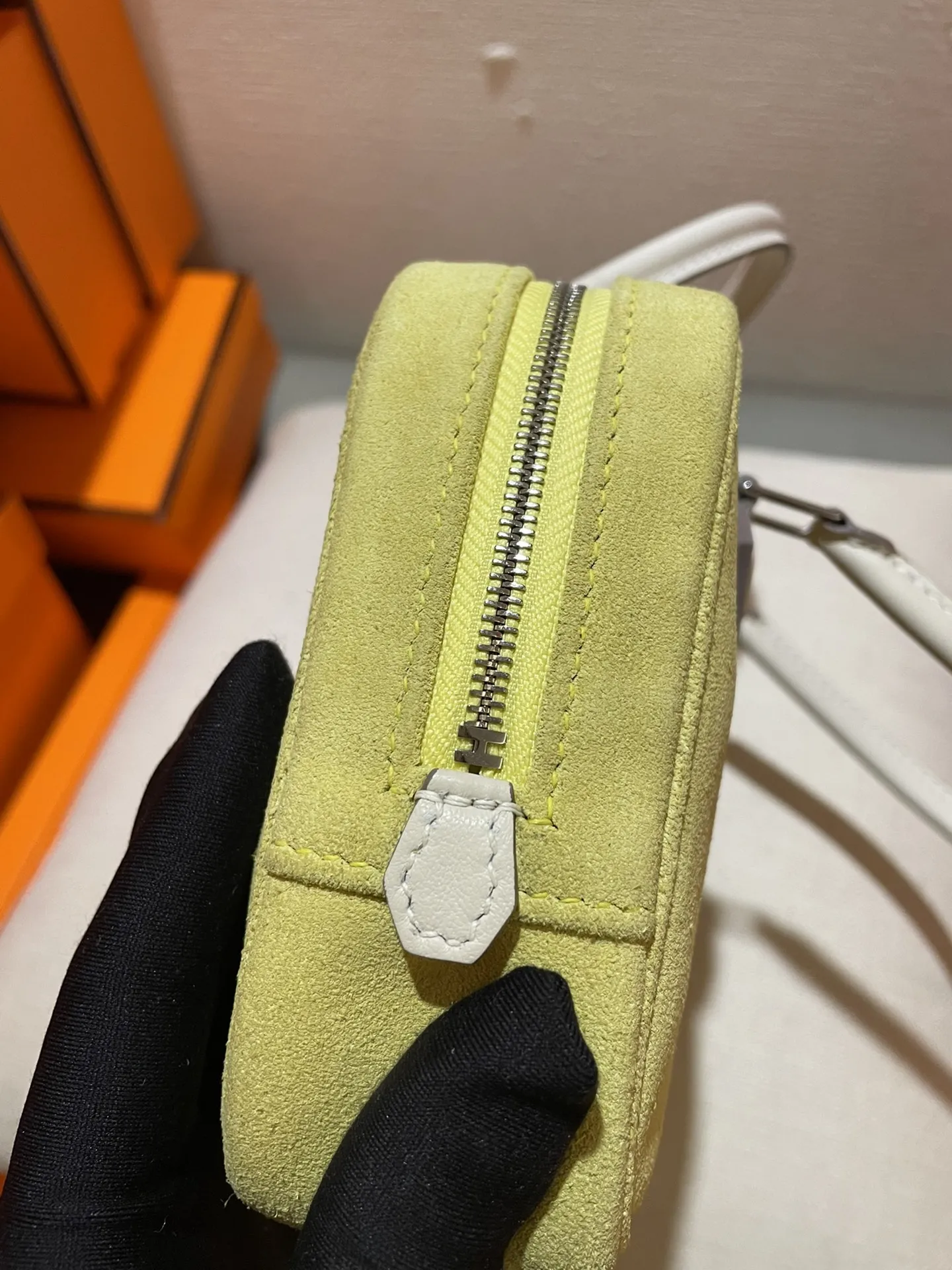 エルメス Plume mini 22 黄色と白 ミニバッグ - 画像 (9)