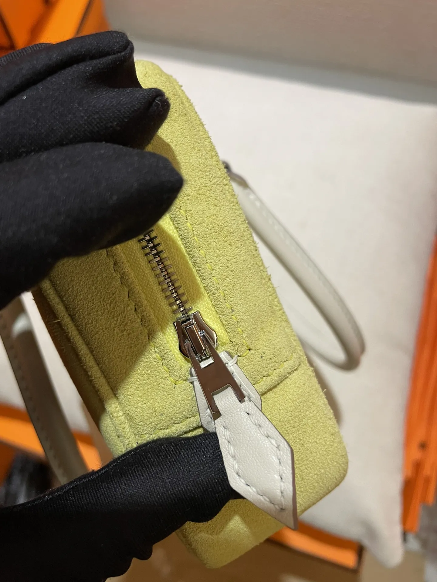 エルメス Plume mini 22 黄色と白 ミニバッグ - 画像 (10)