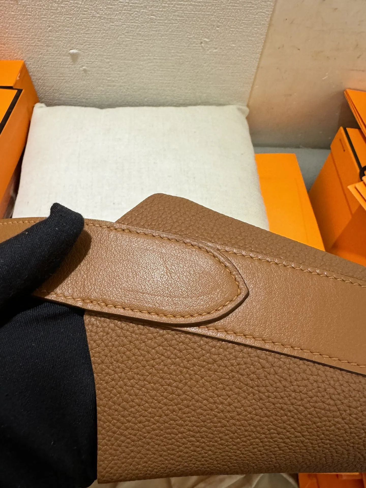 HERMES 2023春夏 タンカラーのショルダーバッグ - 画像 (10)