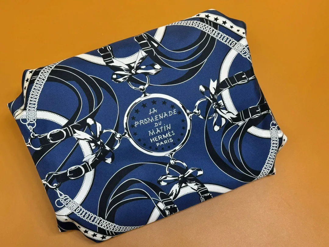 エルメス Balusoie バッグ ブルー シルク柄 - 画像 (10)