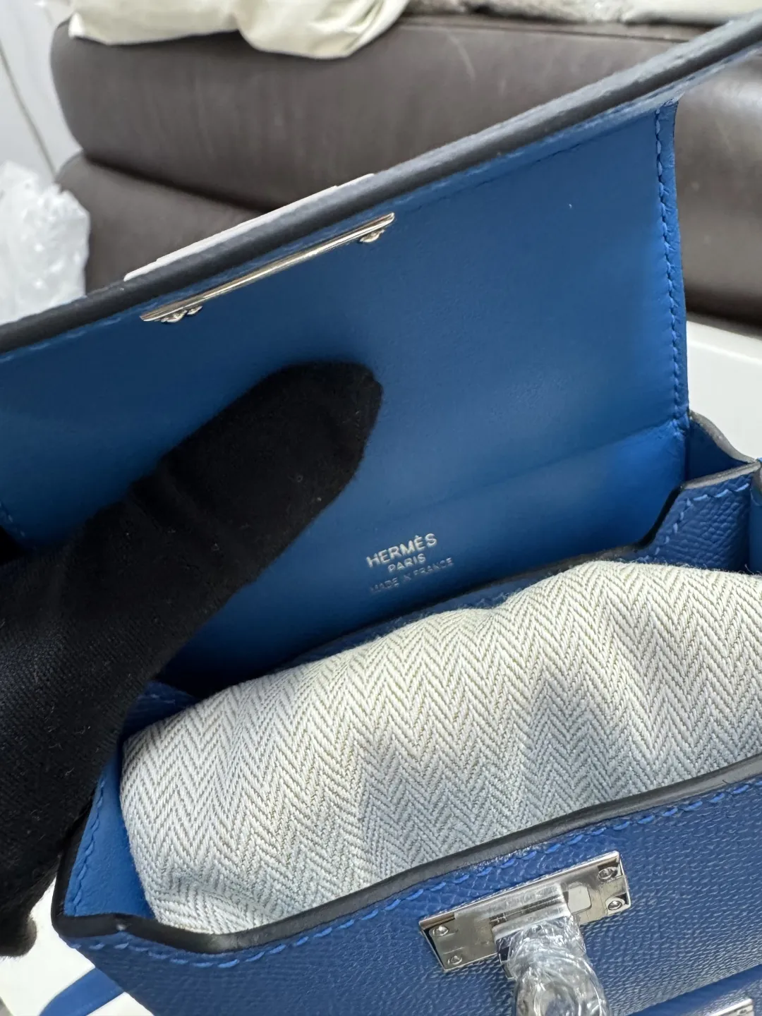 Hermès 2024春夏KellyMultiPocketToGoブルーハンドバッグ - 画像 (7)