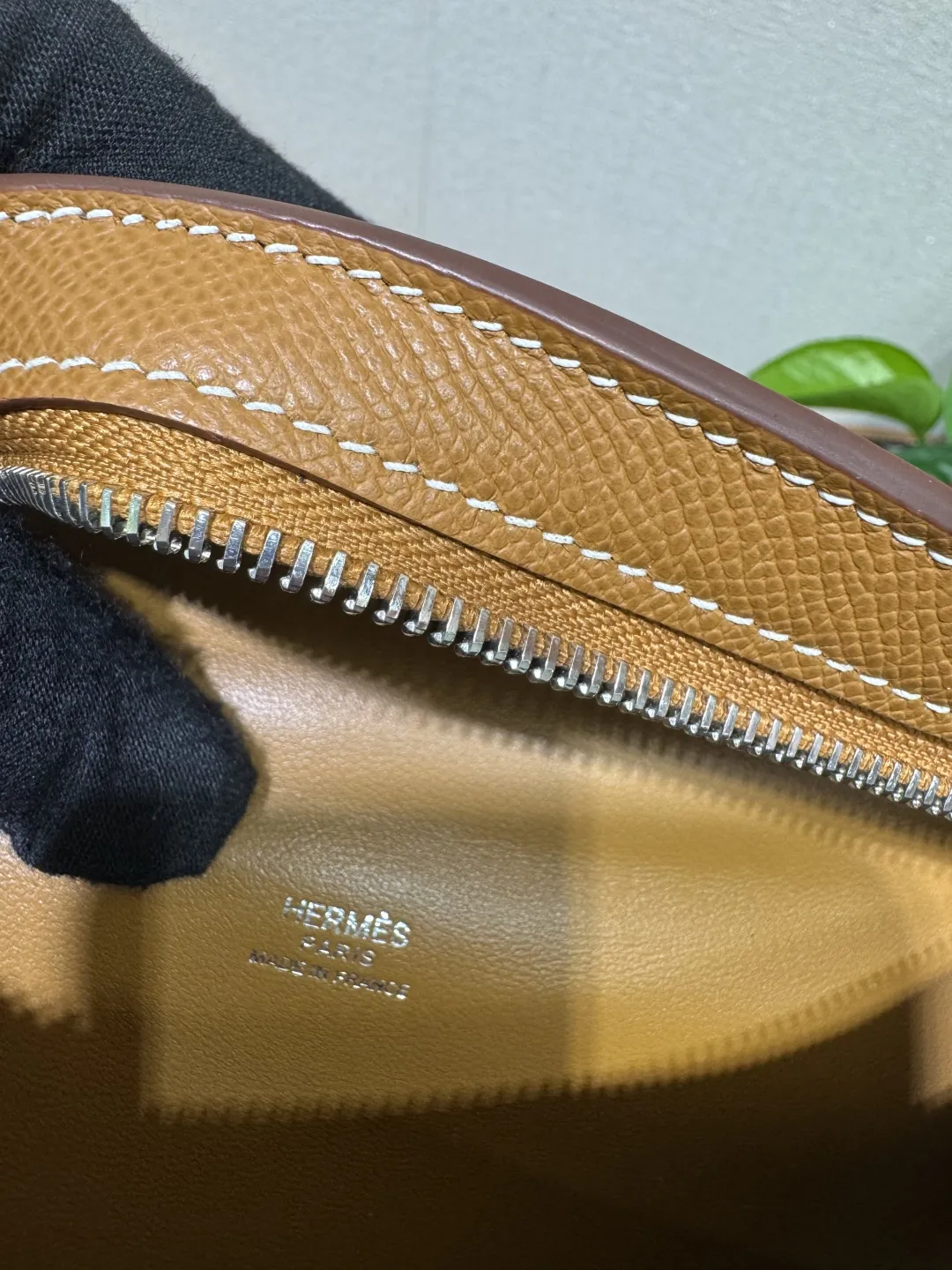 HERMÈS Petite Course 鞄 茶色 Epsom小牛皮 - 画像 (9)