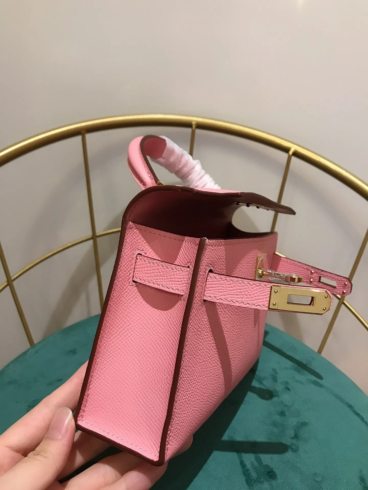 HERMÈS Kelly Mini 2代 ピンク ショルダーバッグ - 画像 (9)