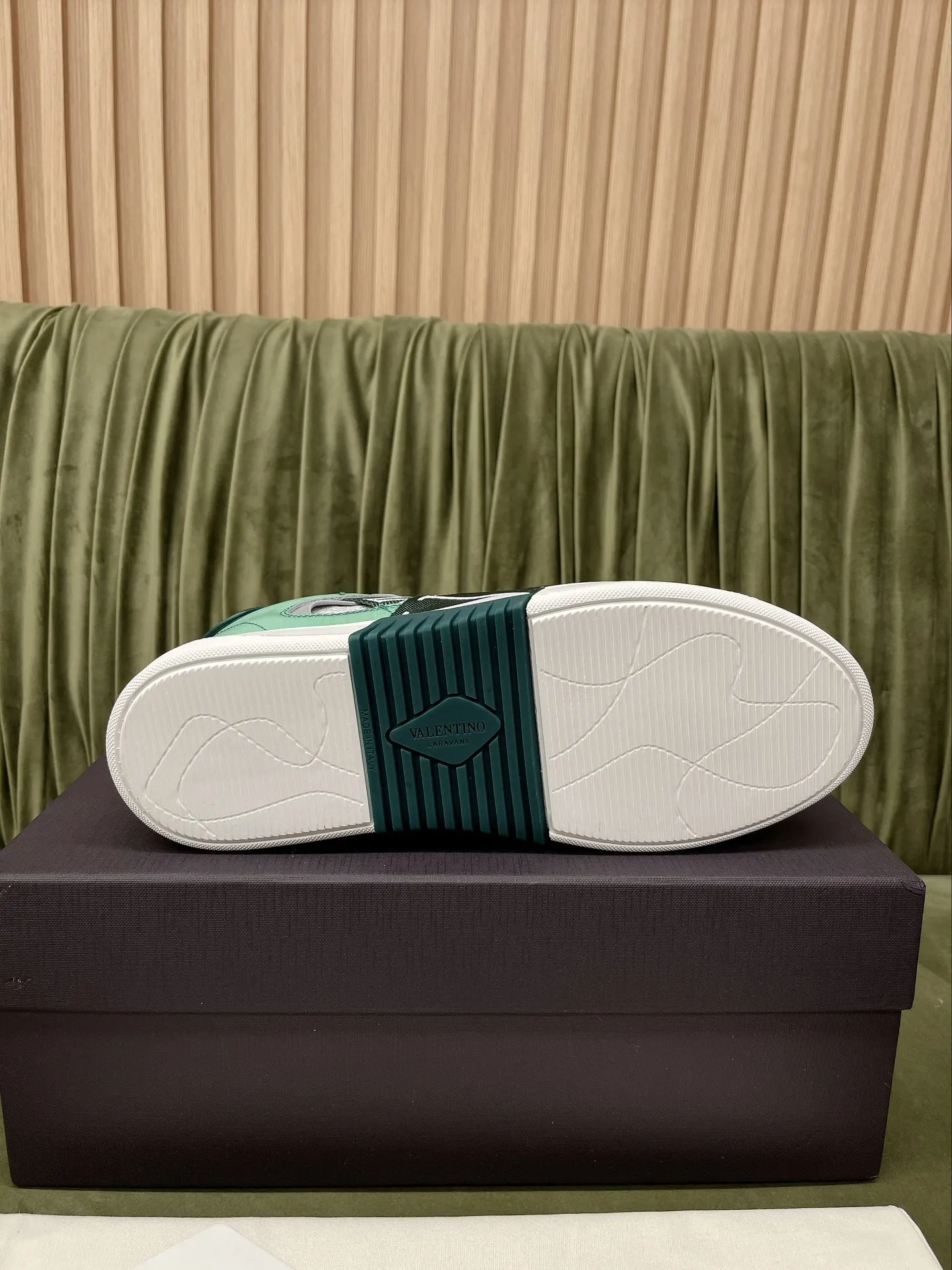 Valentino グリーン レーザーカラーシューズ - 画像 (10)