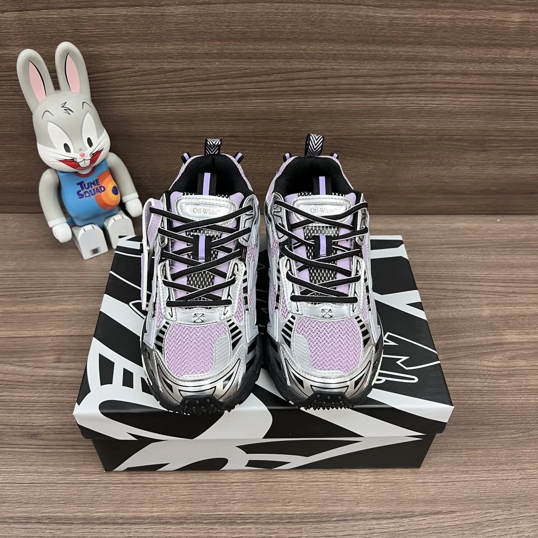 OFF-WHITE Be Right Back ダストピンクのローカットスニーカー - 画像 (3)