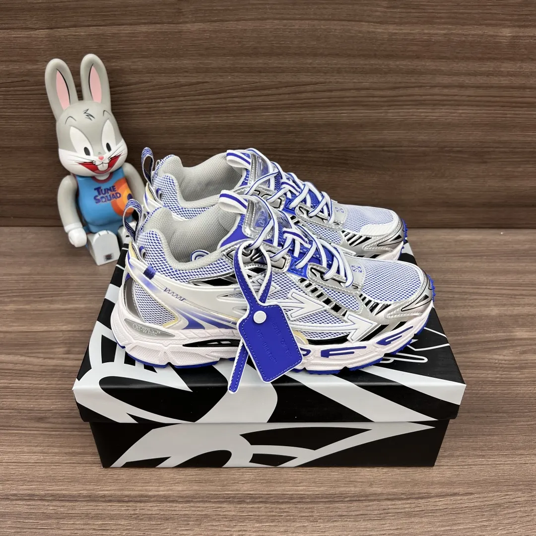 OFF-WHITE Be Right Back 白と青のローカットスニーカー - 画像 (4)