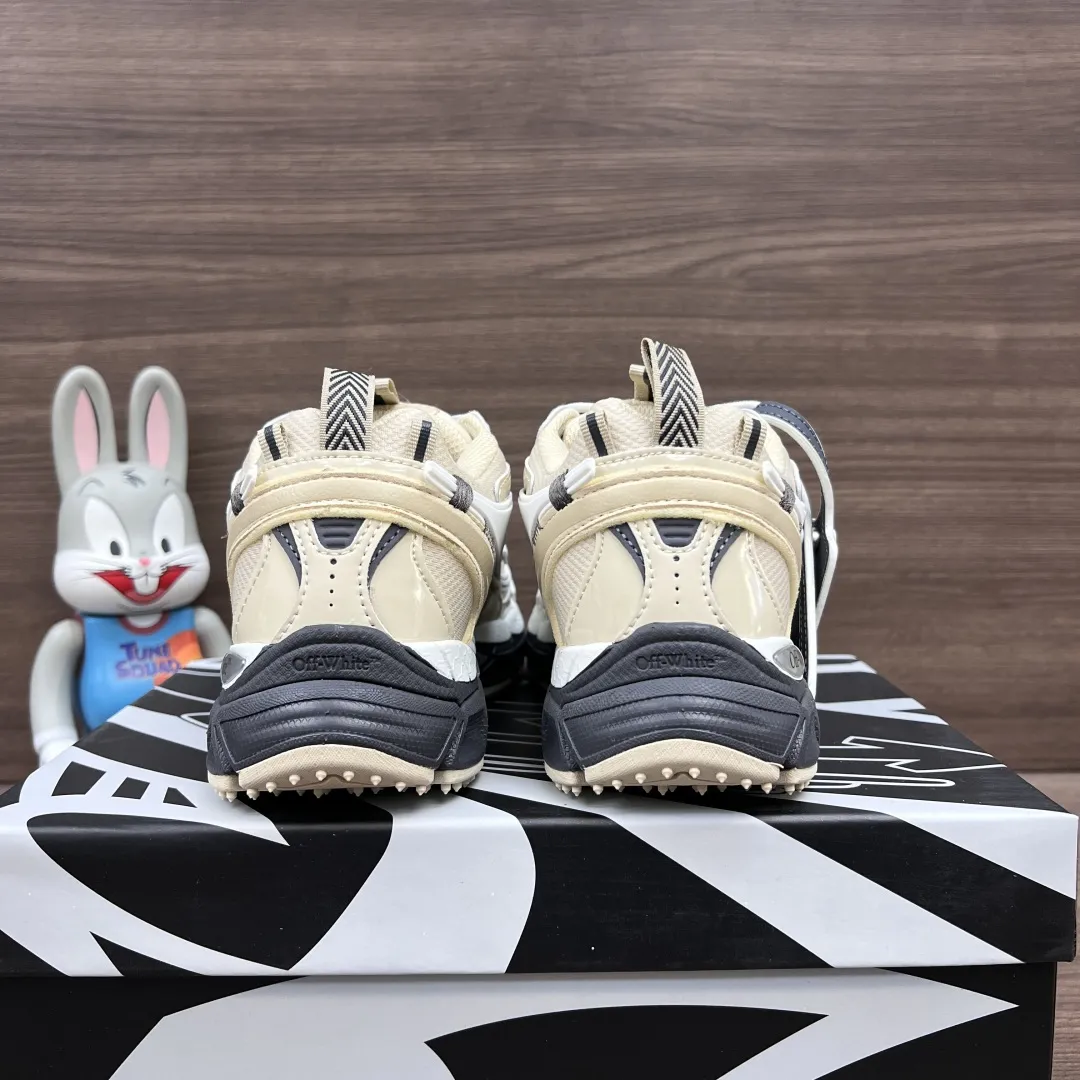 OFF-WHITE Be Right Back ベージュのローカットスニーカー - 画像 (5)