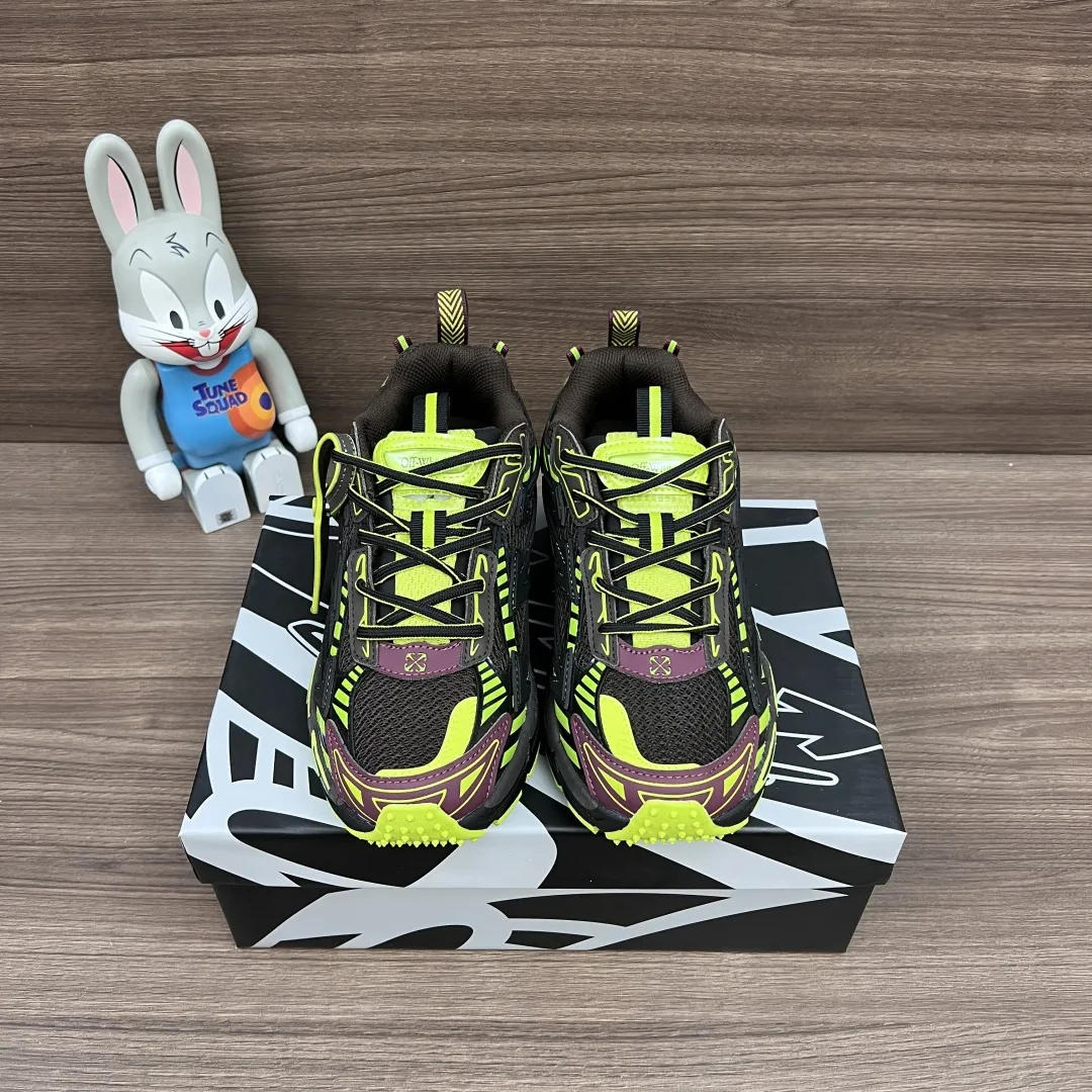 OFF-WHITE Be Right Back ブラウンとグリーンのローカットスニーカー - 画像 (3)