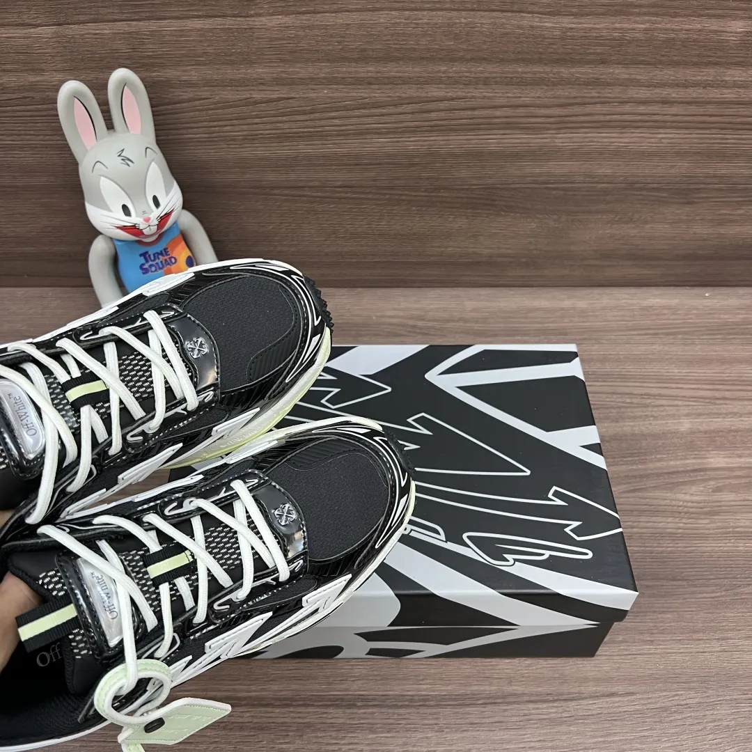 OFF-WHITE Be Right Back 黒色 ローカットスニーカー - 画像 (8)